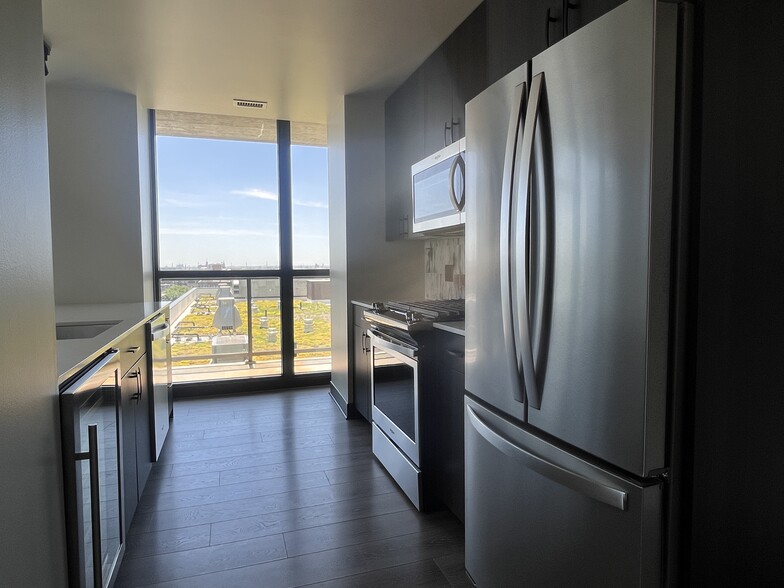 3 bedroom Kitchen - 177 N Ada St