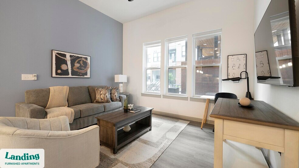 Primary Photo - 3706 Goodwin Ave