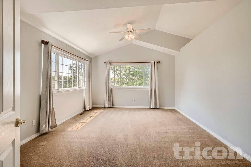 Building Photo - 15812 Crestrock Cir