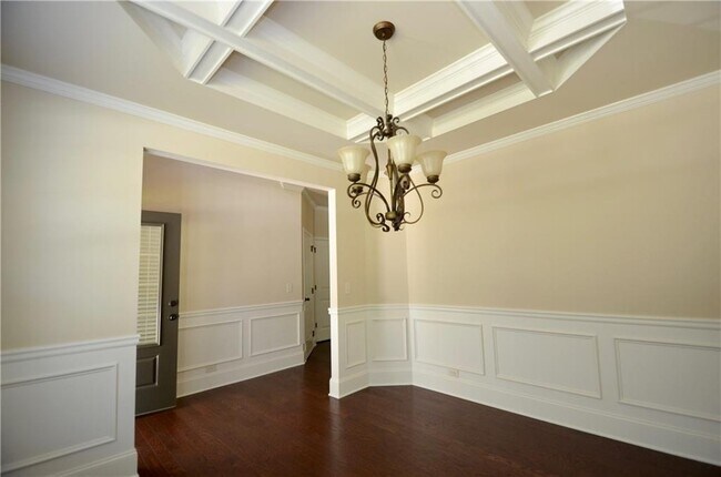 Building Photo - 1040 Delo Ln