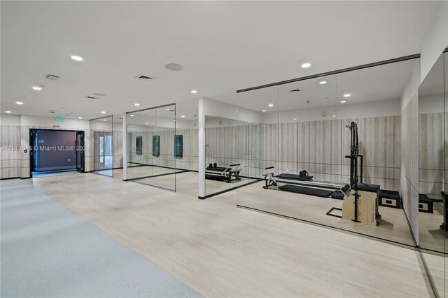 Building Photo - 101 Diplomat Pkwy