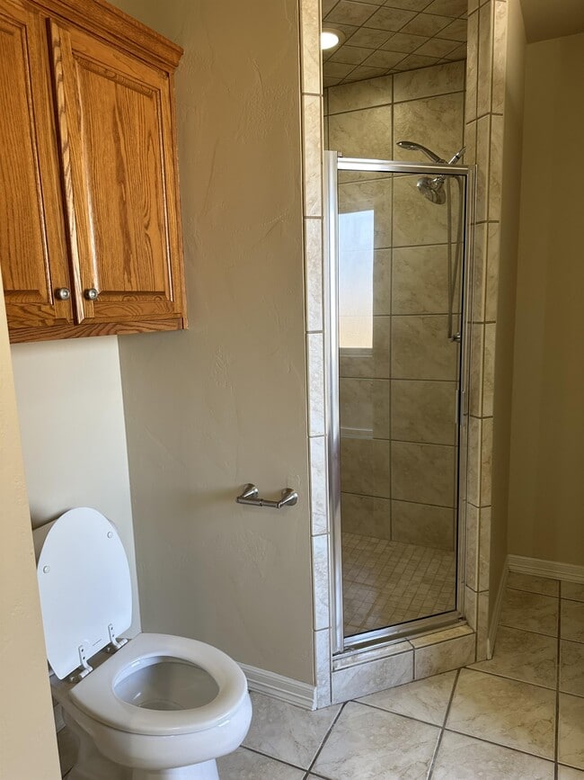 Building Photo - 4616 Alpine Pl