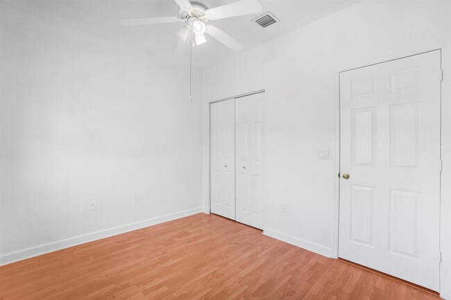 Building Photo - 9002 SW 214th Ln