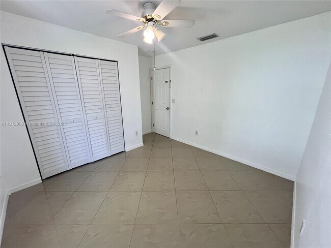 Building Photo - 15561 Spring Line Ln