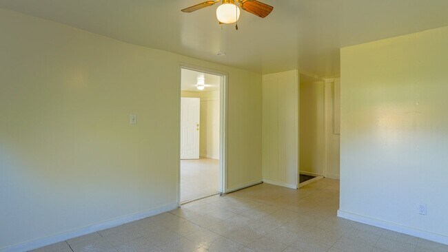 Building Photo - 211 Spaatz #2 (Rear Unit)