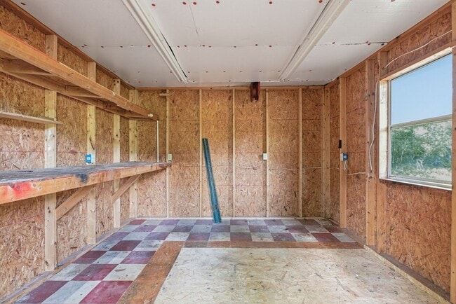 Building Photo - FOR RENT in NORTH COLUMBUS / DOUBLE CHURCHES AREA