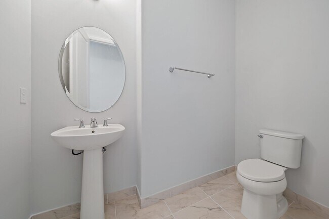 Building Photo - 12724 Nautilus Cir