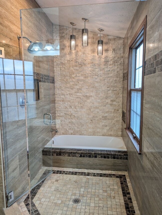 Building Photo - 4 Bedroom Beavercreek Home - AVAILABLE NOW!