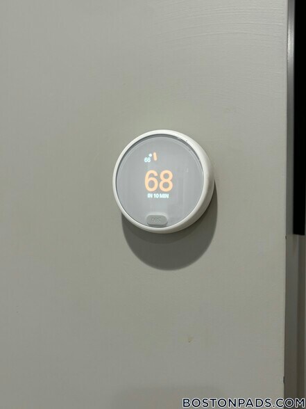 Building Photo - 7 Webster St