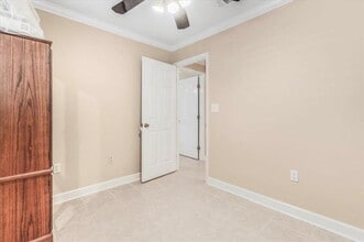 Building Photo - Coastal 3 Bedroom Home Available Now!
