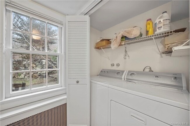Building Photo - 15 Inningwood Rd