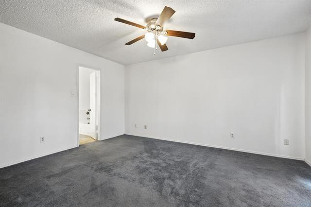 Building Photo - 990 Acorn Dr