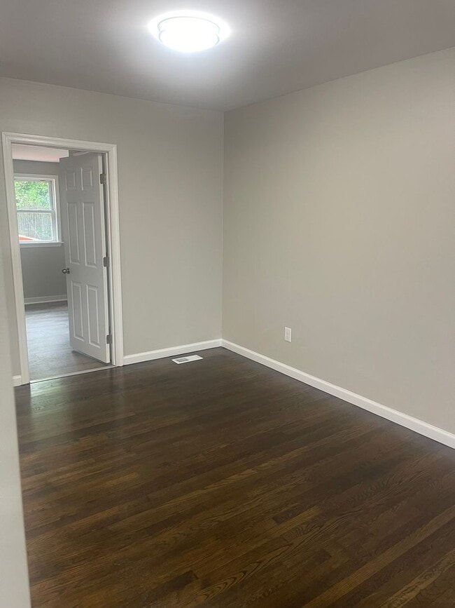 Building Photo - 4803 Paulson Dr