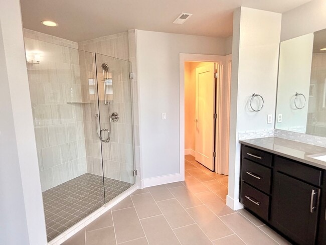 Building Photo - Cedar Park Home