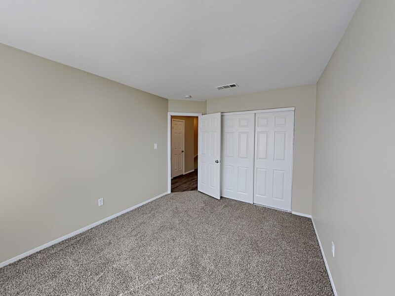 Building Photo - 5724 Pebble Rock Dr
