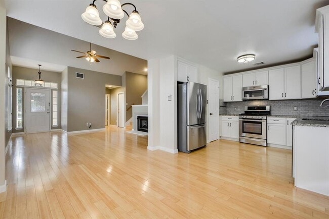 Building Photo - 3408 Flowstone Ln