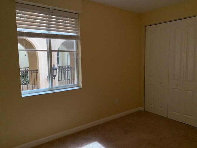 Building Photo - 3055 NW 126th Ave