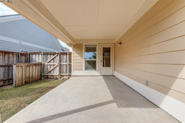 Building Photo - 9832 Old Field Dr