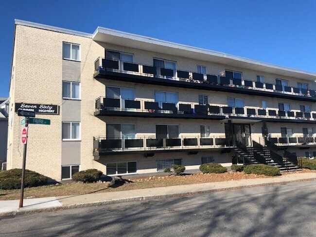 Interior Photo - 760 Cummins Highway