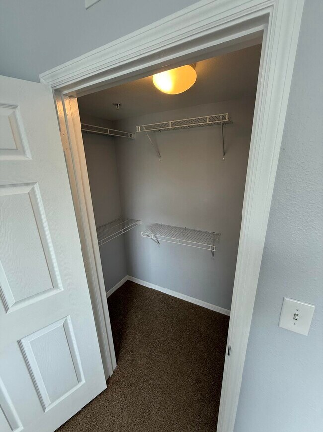 Building Photo - 6386 Emerald Dunes Dr