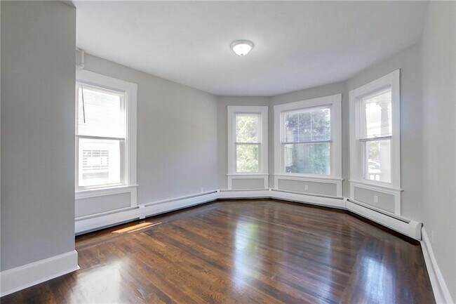 Building Photo - 41 Almy St