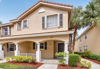 Building Photo - 1418 W Wickham Cir