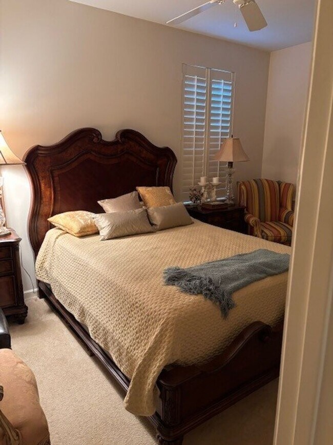 Building Photo - Welcome to Abbey Glen