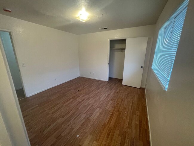 Building Photo - 7329 N San Pablo Ave