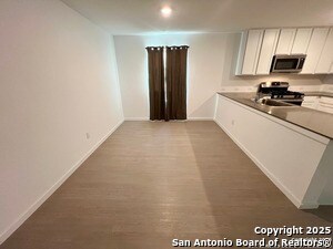 Building Photo - 9019 Lunar Cv