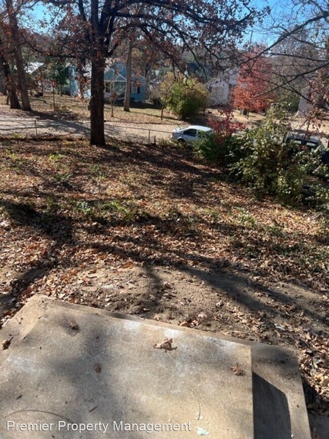 Building Photo - 3 br, 2 bath House - 12 Rolla Garden