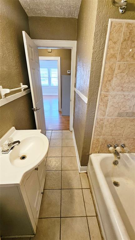 Building Photo - 2812 NW 23rd St