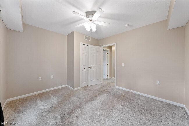 Building Photo - 11531 Riverview Ct