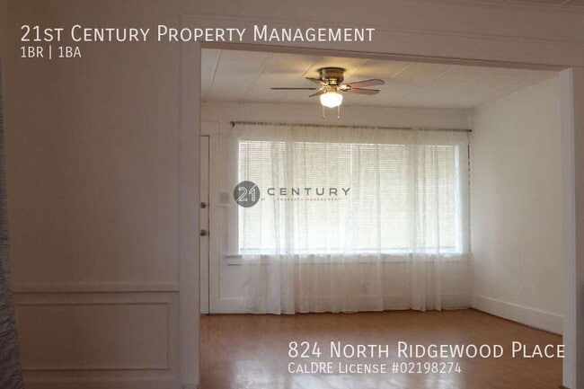 Building Photo - 824 N Ridgewood Pl