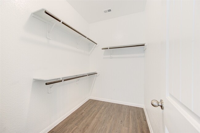 Building Photo - 3707 W Alessano Ln