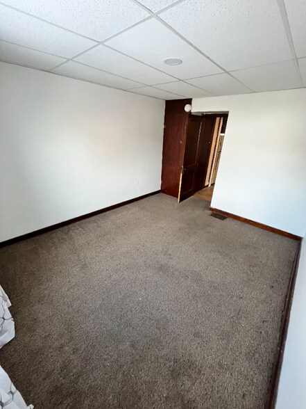 Building Photo - 3818 4th Ave