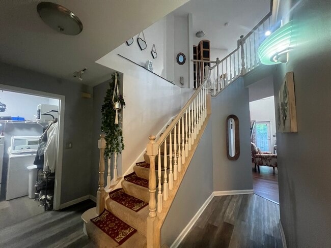 Building Photo - 369 Prairie Meadow Ln