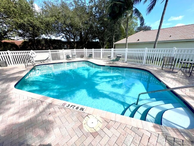 Primary Photo - 9942 Boynton Gardens Way