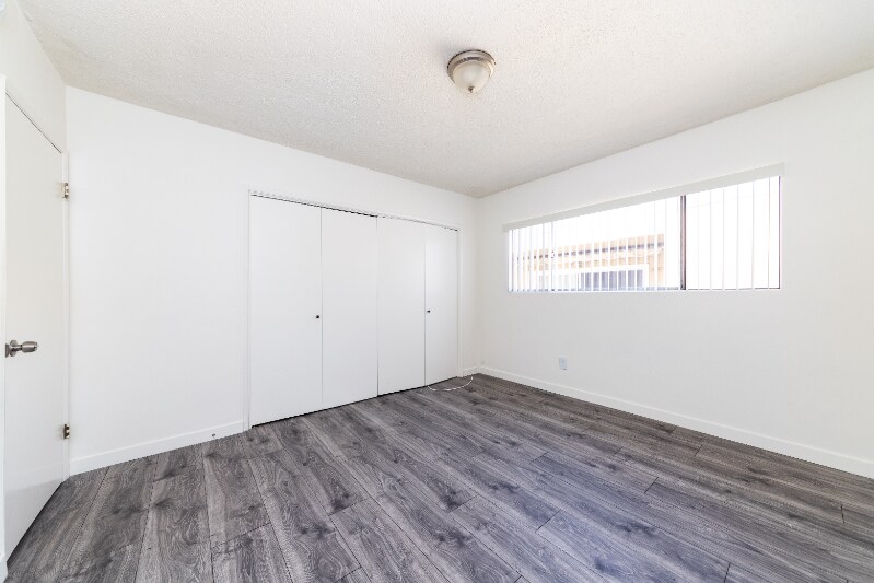 Building Photo - 410 W Regent St