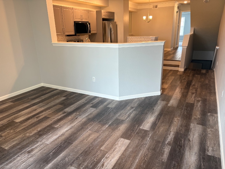 Building Photo - 2176 Eagle Ave