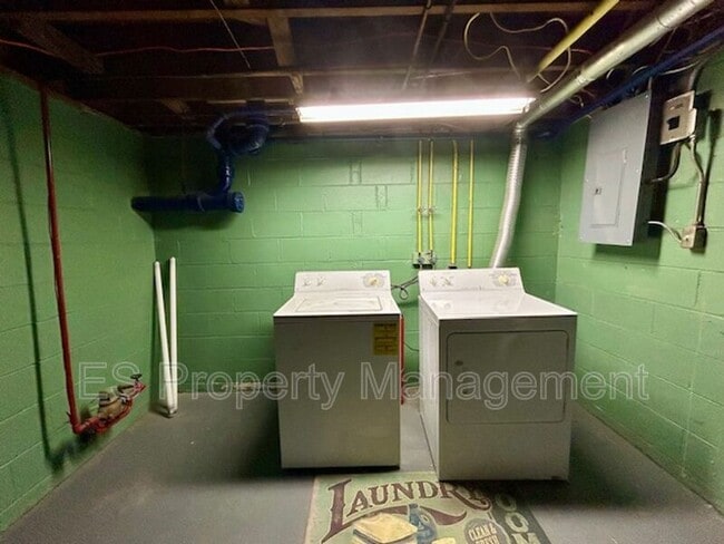 Building Photo - 5106 Radnor Rd