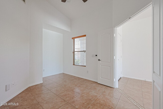 Building Photo - 18079 W Spencer Dr
