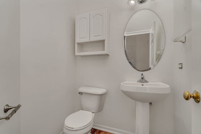 Building Photo - 1725 Wick Way