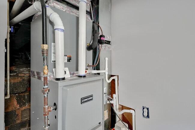 Building Photo - 412 Federal St