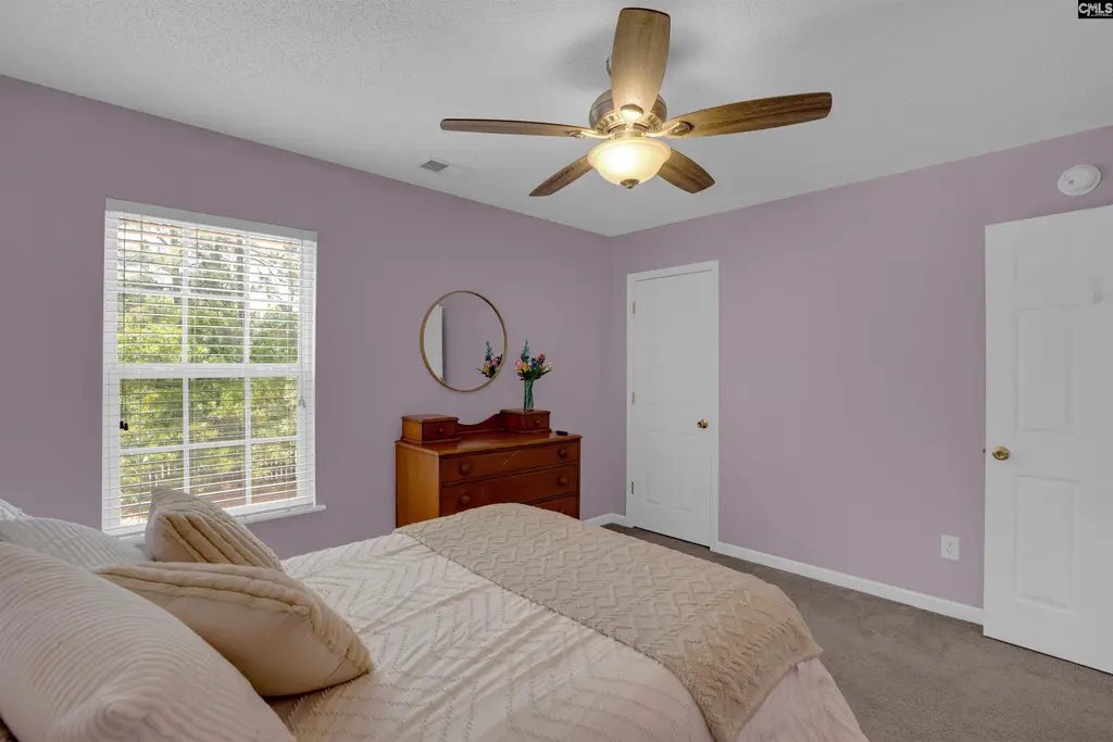 Building Photo - 2091 Lake Carolina Dr
