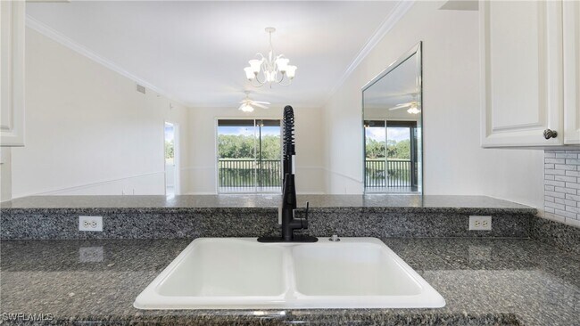 Building Photo - 8600 Cedar Hammock Cir