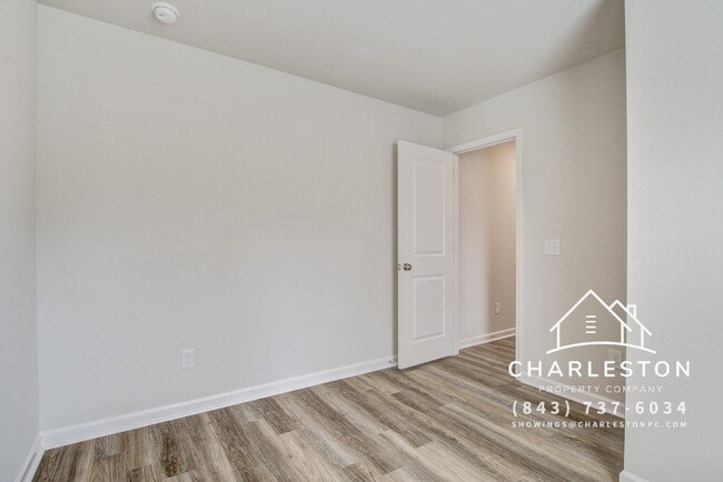 Building Photo - 4111 Rising Tide Dr