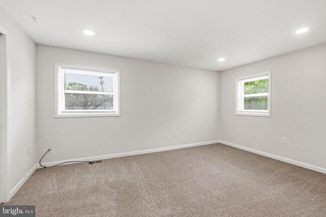 Building Photo - 1286 Glassboro Rd