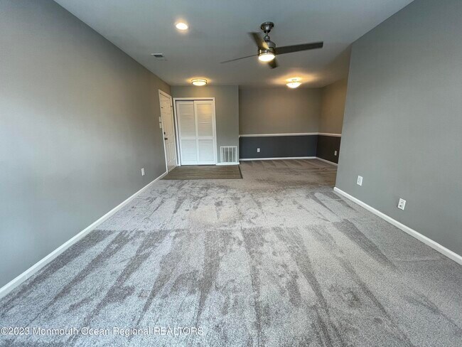 Building Photo - 134 Cypress Ct