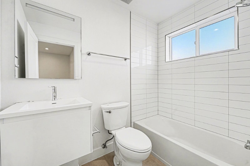 Building Photo - 232 Inca St