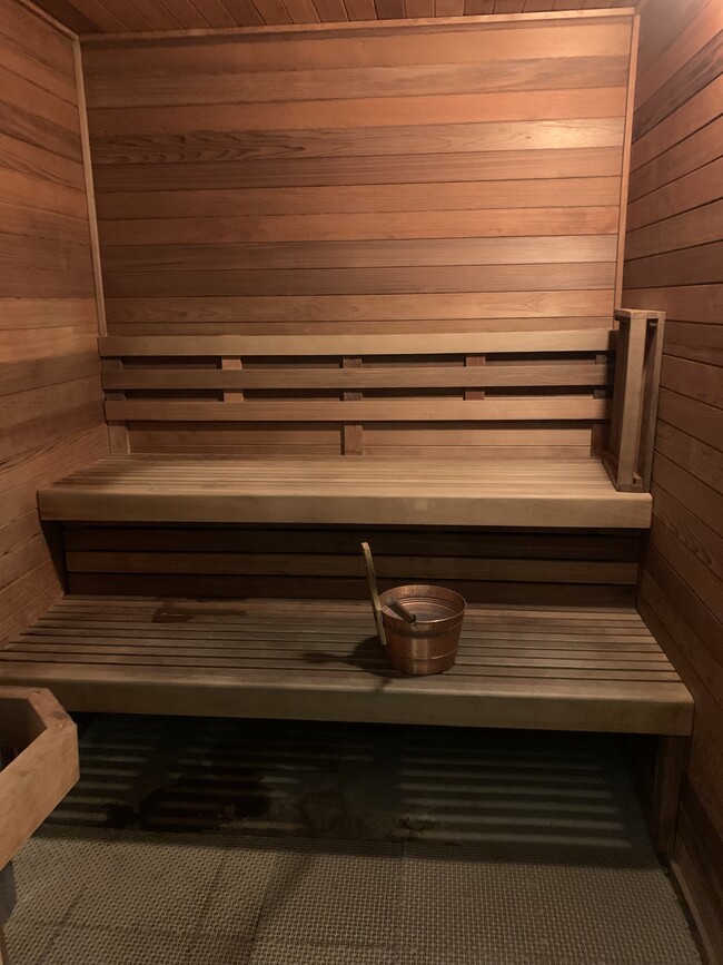 Sauna - 880 W 1st St